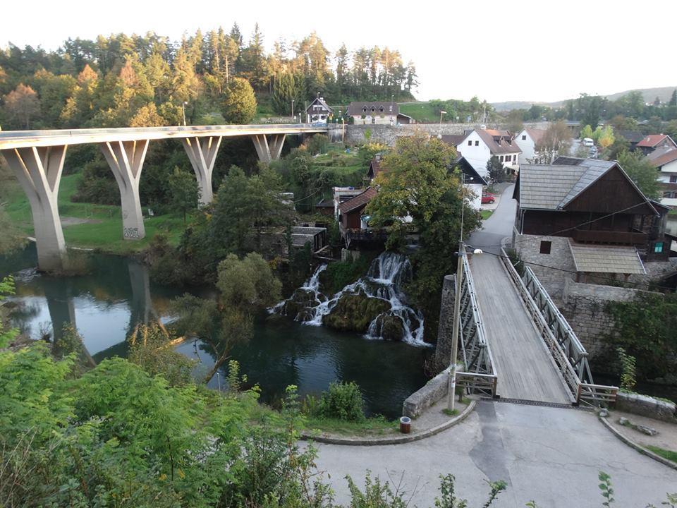 Rooms Roza Slunj Zewnętrze zdjęcie